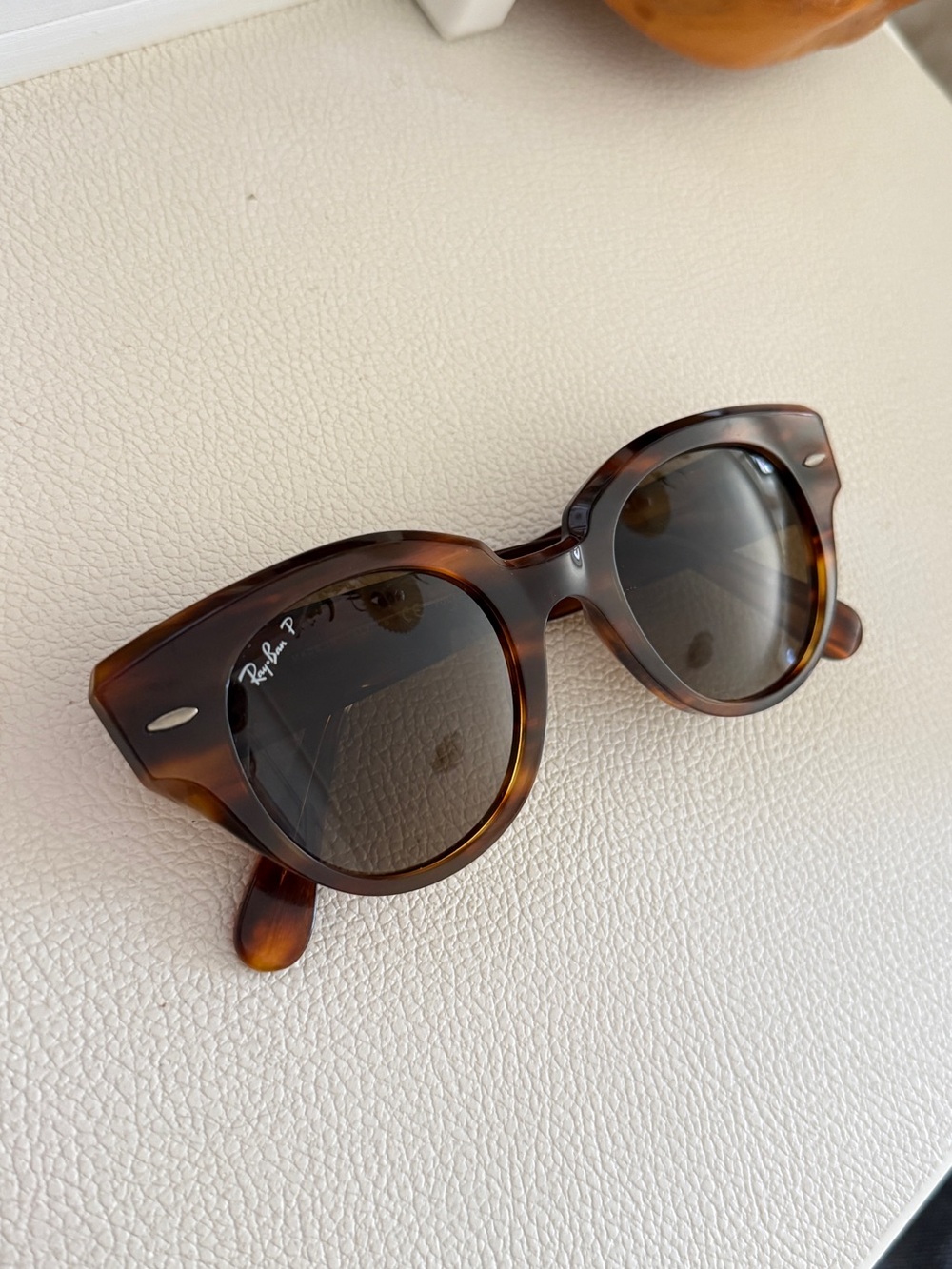Havana Brown Ray-Ban Roundabout Polarized Sunglasses - Oversized Eyewear Glasses - Picture 17 of 17